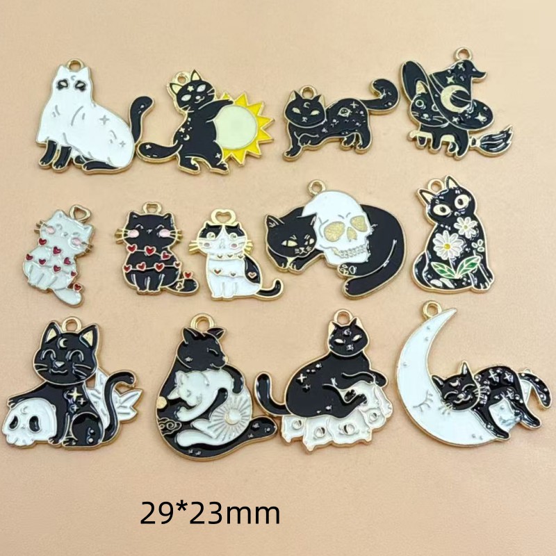 Jewelry Making Pendants - จี้แมวดำเคลือบอีนาเมลแท้ 10 ชิ้น น่ารัก เหมาะสำหรับทำสร้อยข้อมือ ต่างหู
